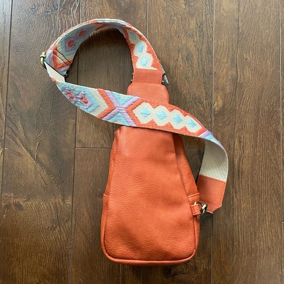 Anthropologie Urban Originals Leather Backpack Sling Belt Bag Purse. - Picture 3 of 11